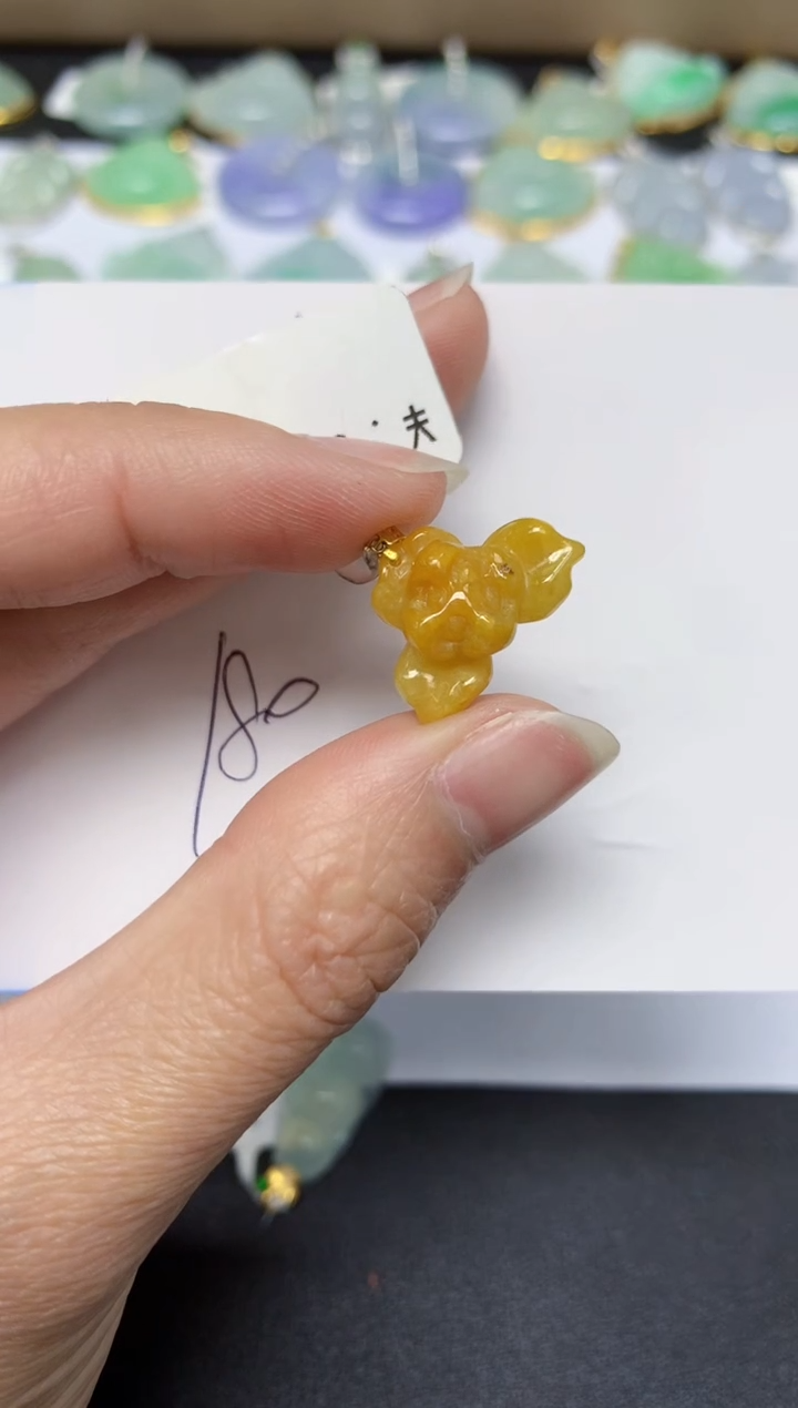 【闪购商品】翡翠18K金镶嵌颈饰天然翡翠A货