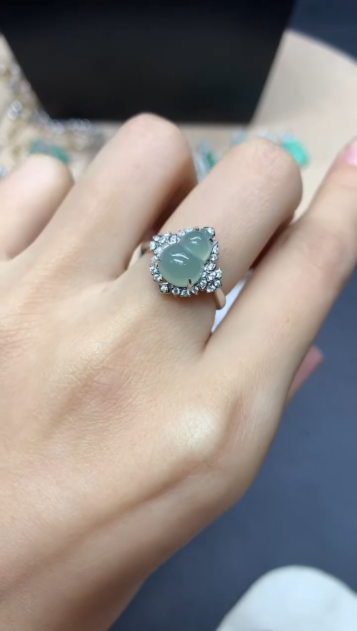 【闪购商品】翡翠戒指银S925镶嵌葫芦【多样性发其一】