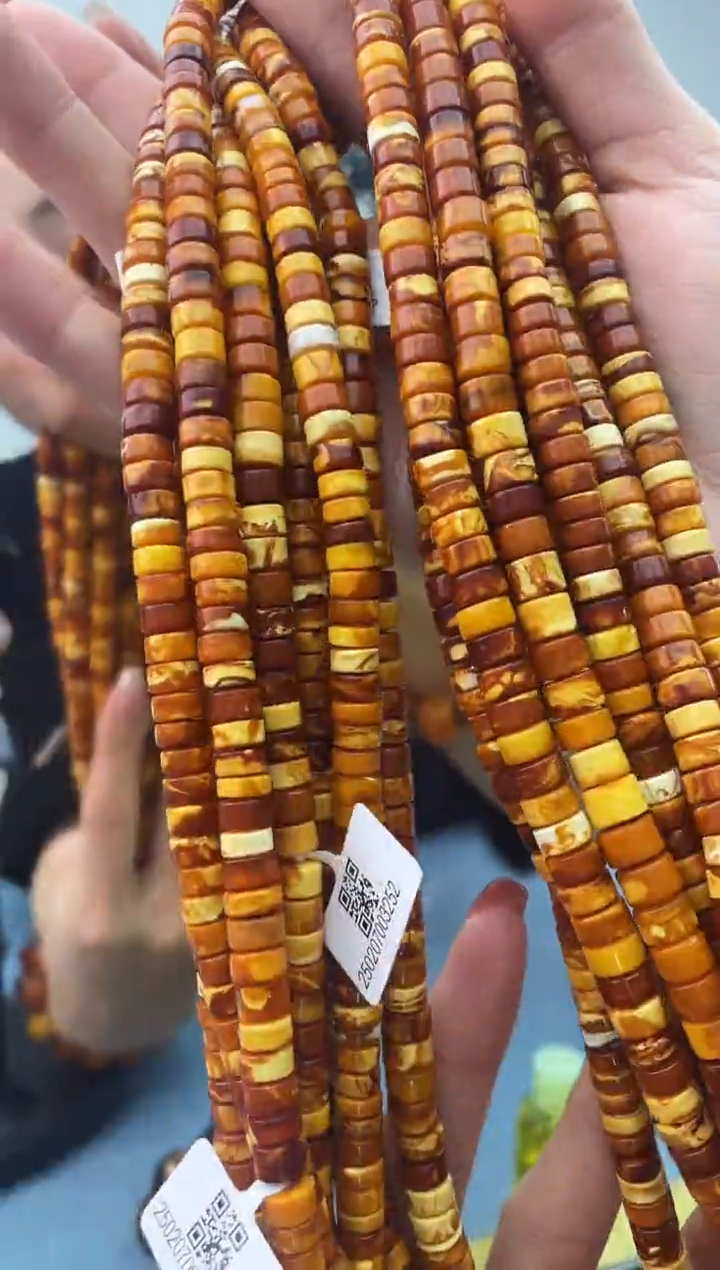 【闪购商品】琥珀珠宝奇石未镶嵌多样性发其一，假一罚十024