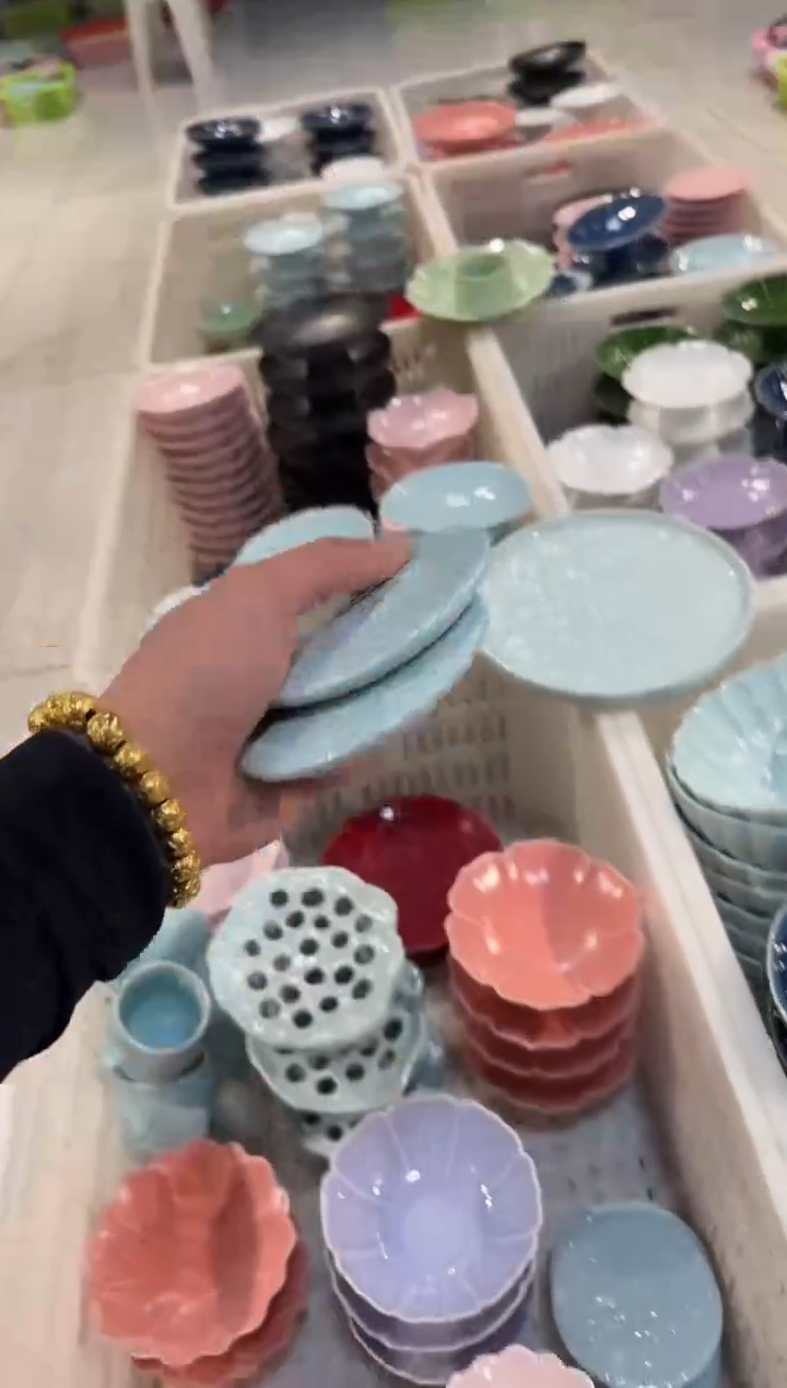 微瑕商品，介意勿拍