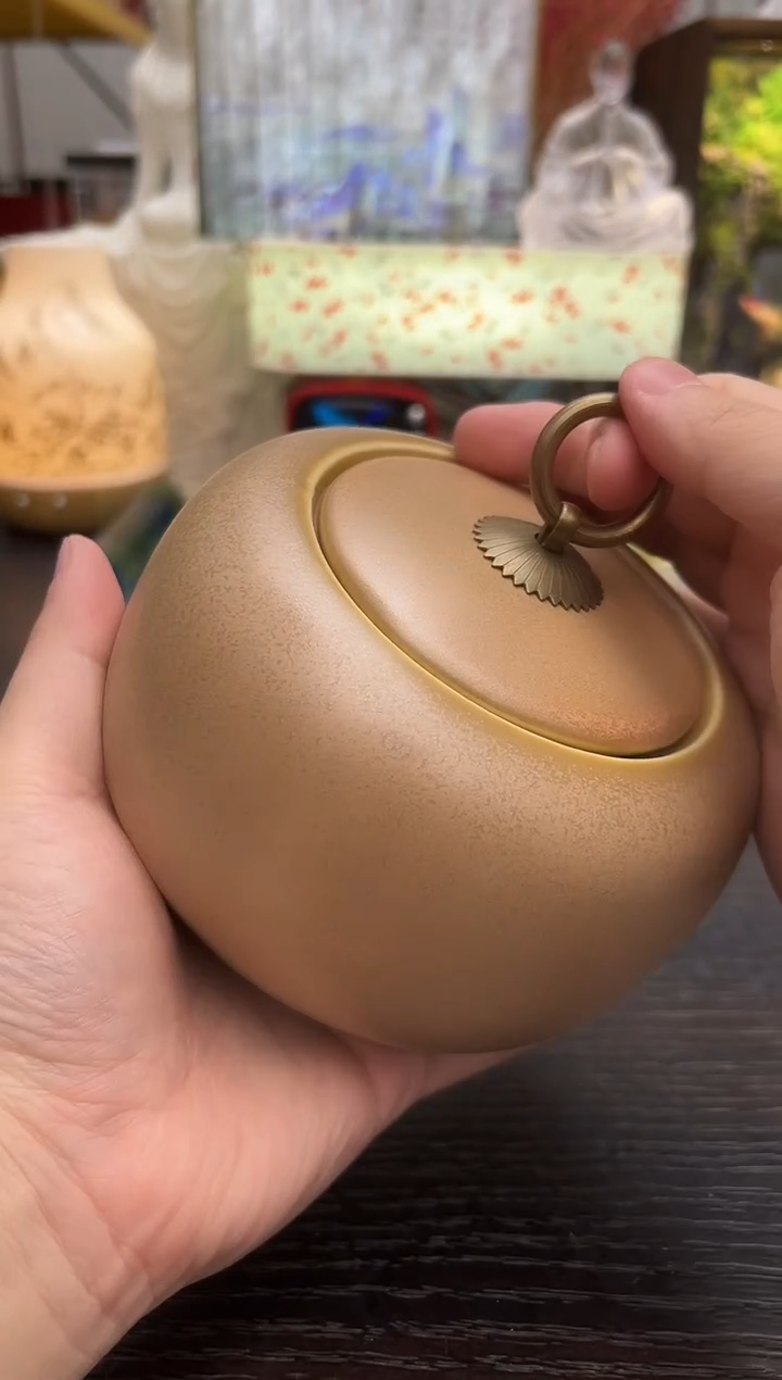 冰壶(静秋黄) 冰壶(静秋黄) 