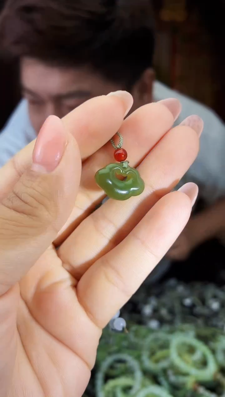 和田玉未镶嵌颈饰多样性发货拍一发一