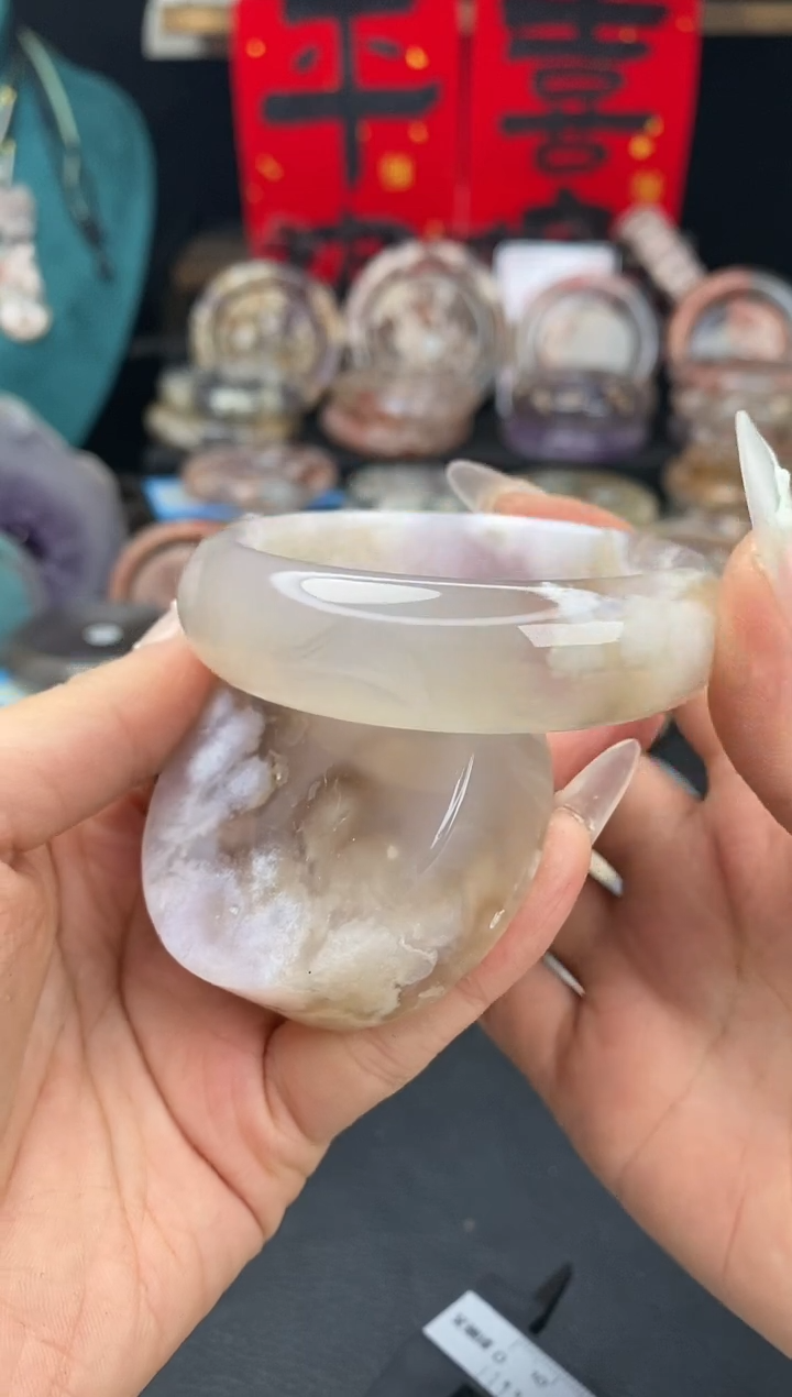 【闪购商品】石英质玉手镯（圆镯）未镶嵌55