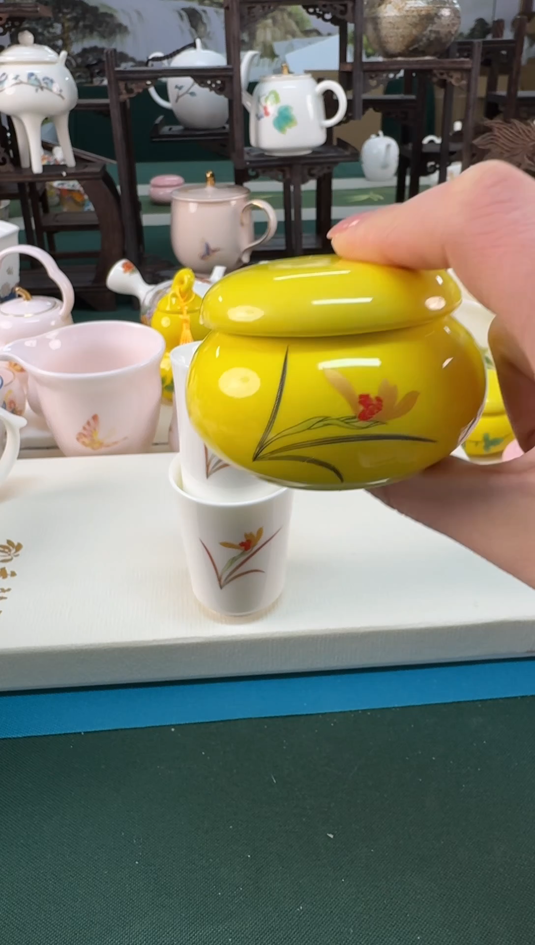 【闪购商品】瓷器 ······.......