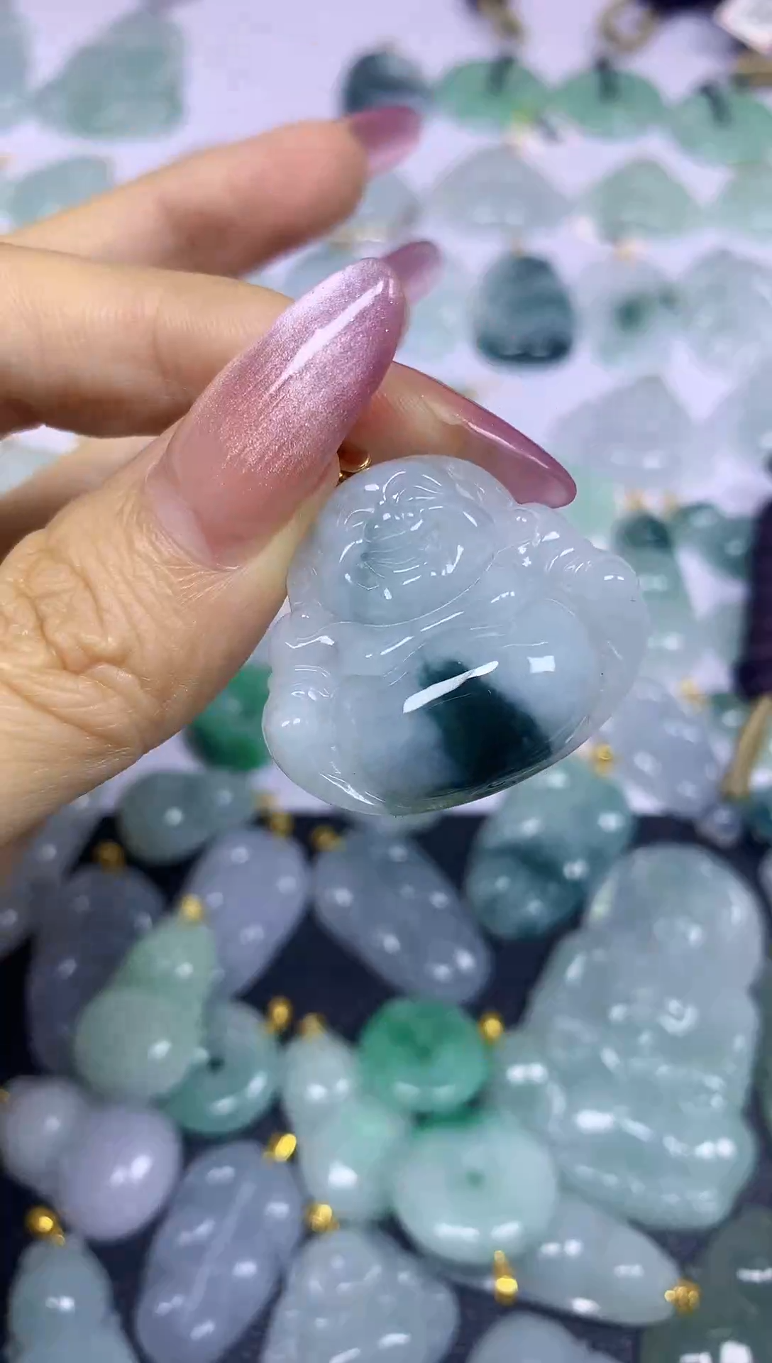 翡翠未镶嵌颈饰挂件