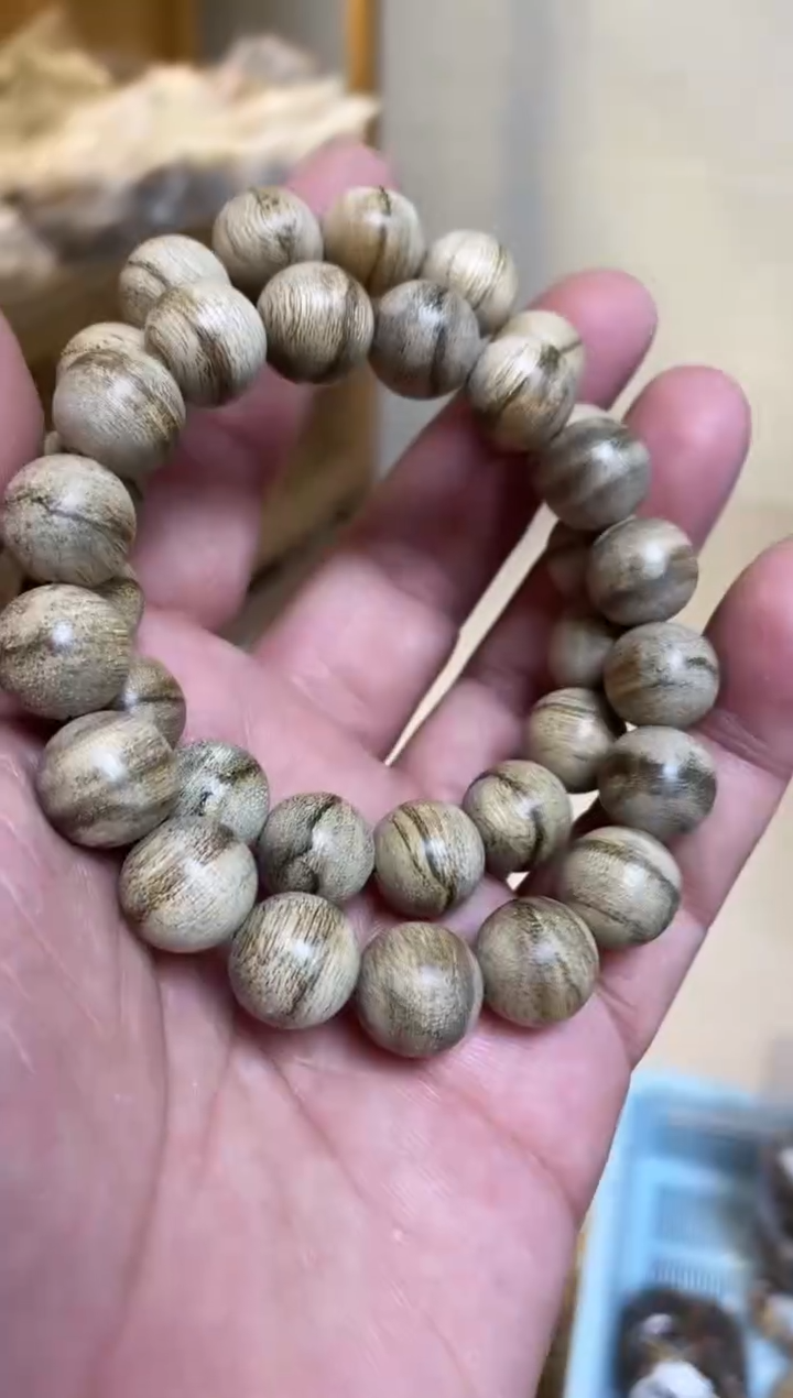 【闪购商品】沉香手串达拉干圆珠单圈1.3多样性发其一