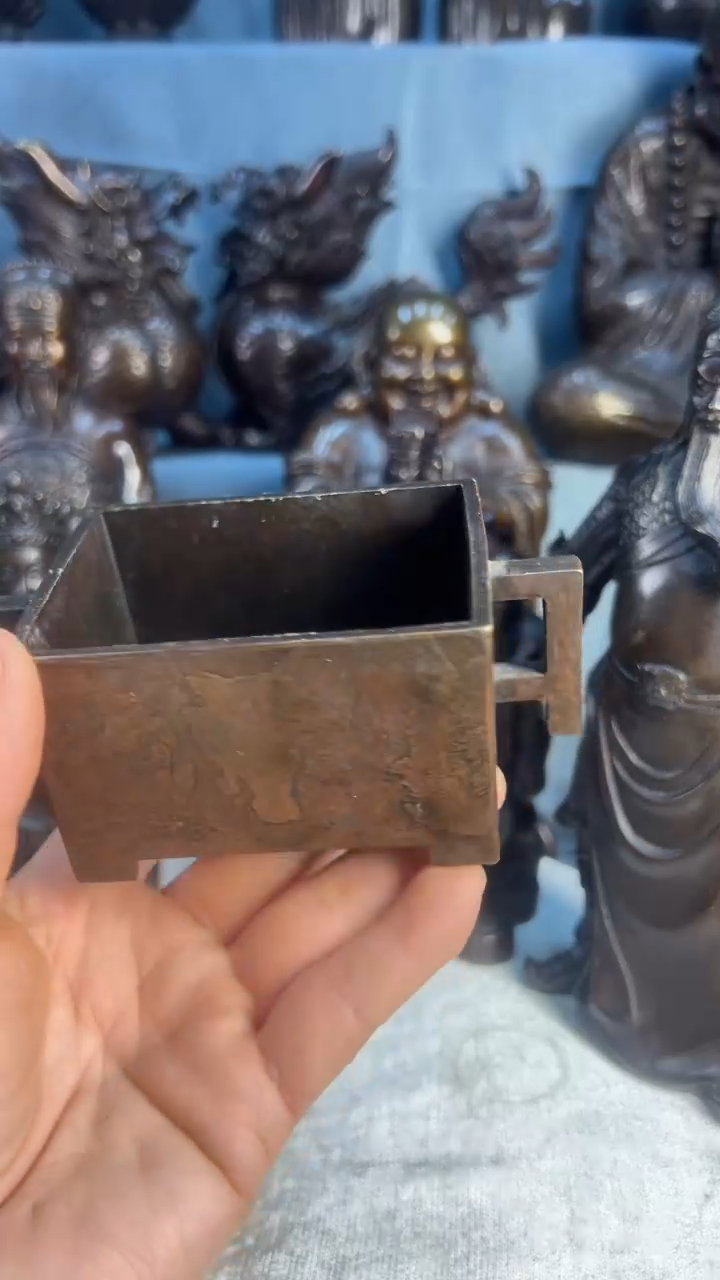 【闪购商品】1案台摆件  物品摆件