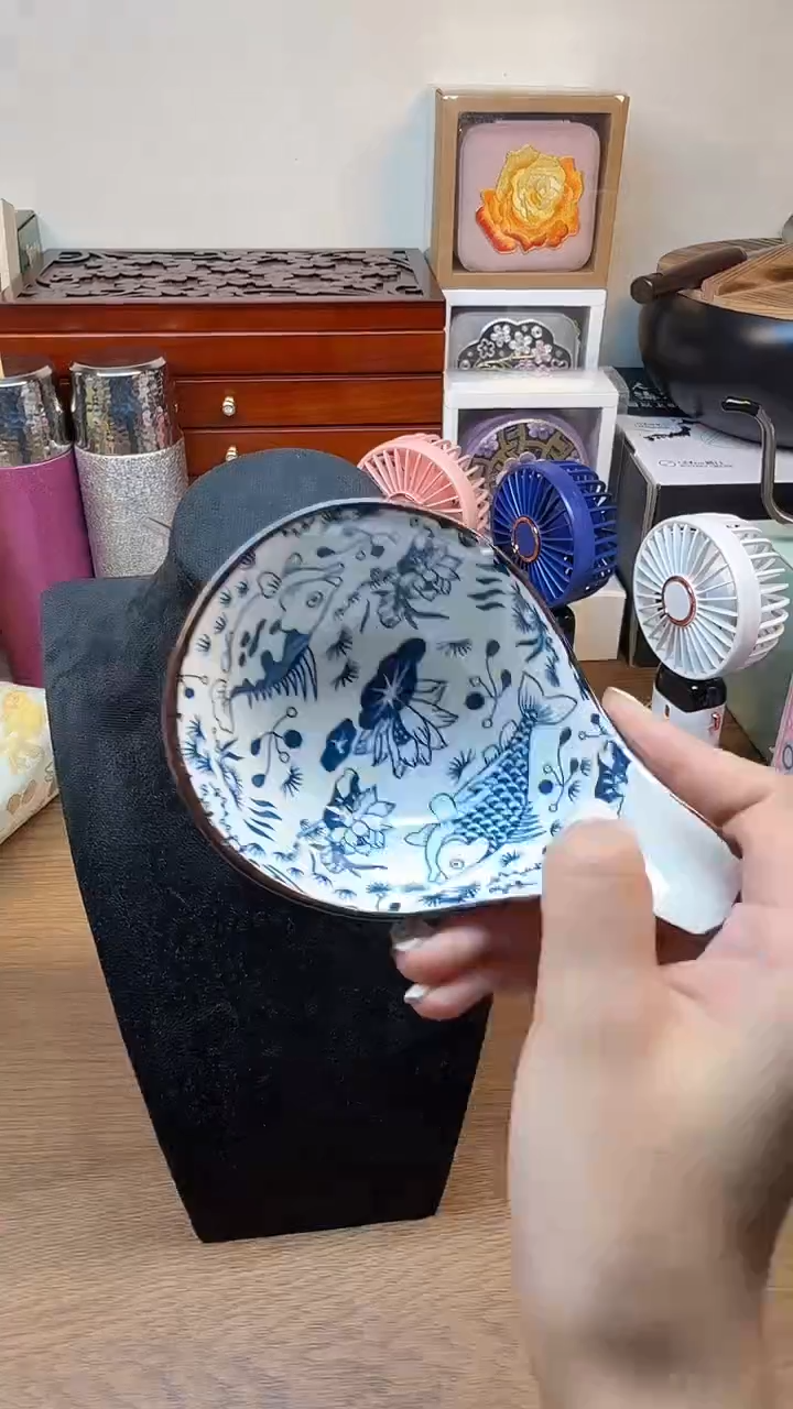 瓷片哈哈哈哈哈哈哈哈哈82