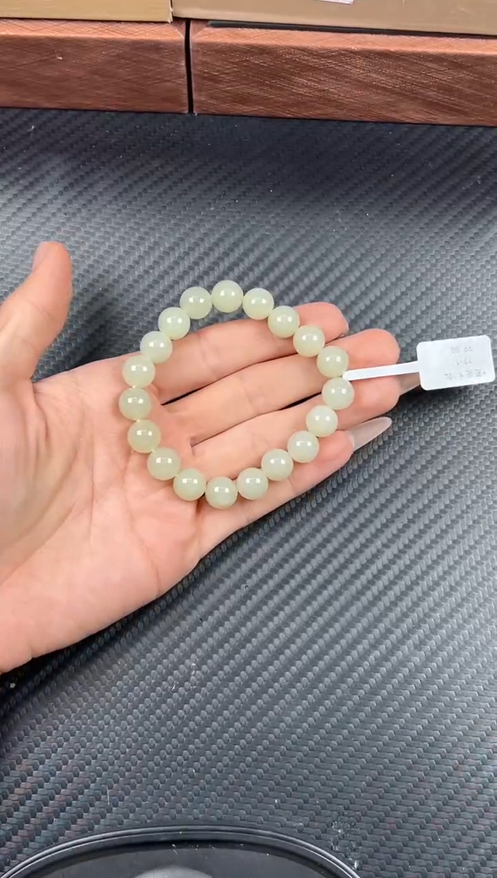 未镶嵌手串和田玉若羌微色差手串卡10