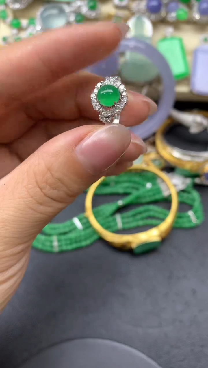 【闪购商品】翡翠戒指18K金镶嵌429中国好珍宝
