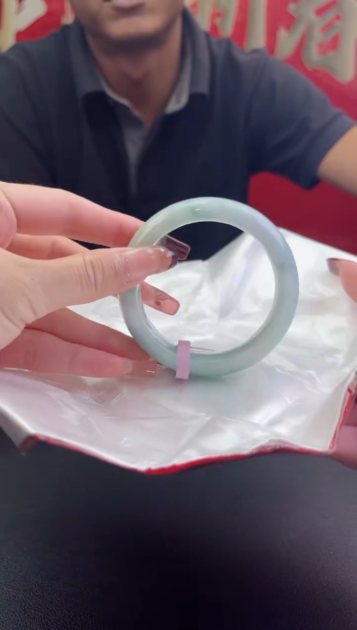 【闪购商品】翡翠手镯未镶嵌翡翠手镯（微瑕）19
