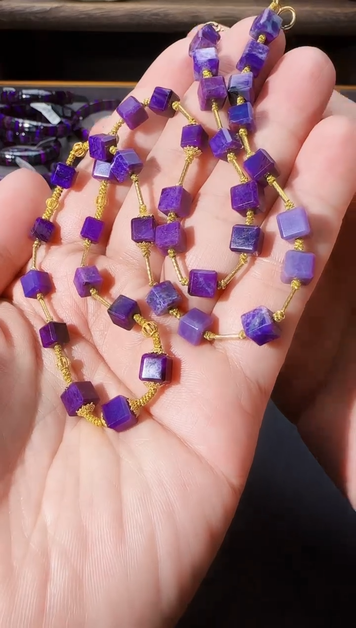 【闪购商品】苏纪石（舒俱来）项链18K金镶嵌方糖项链@多样性发其一