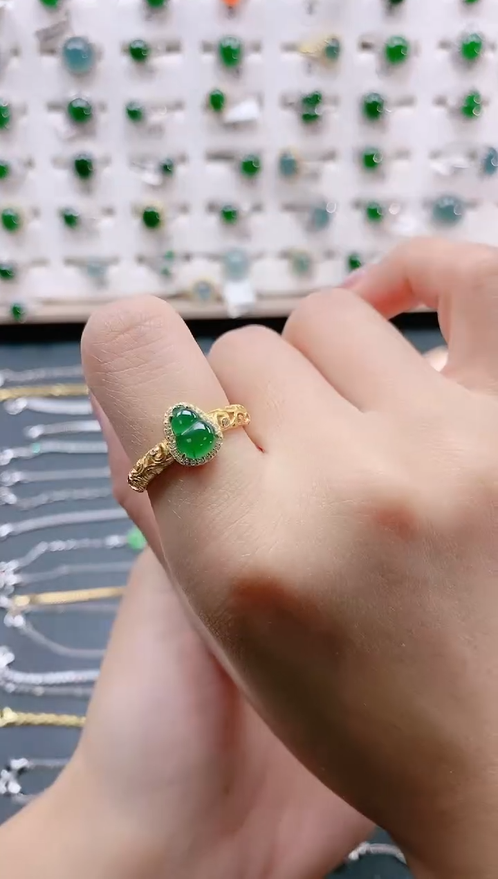 【闪购商品】翡翠戒指银S925镶嵌天然翡翠