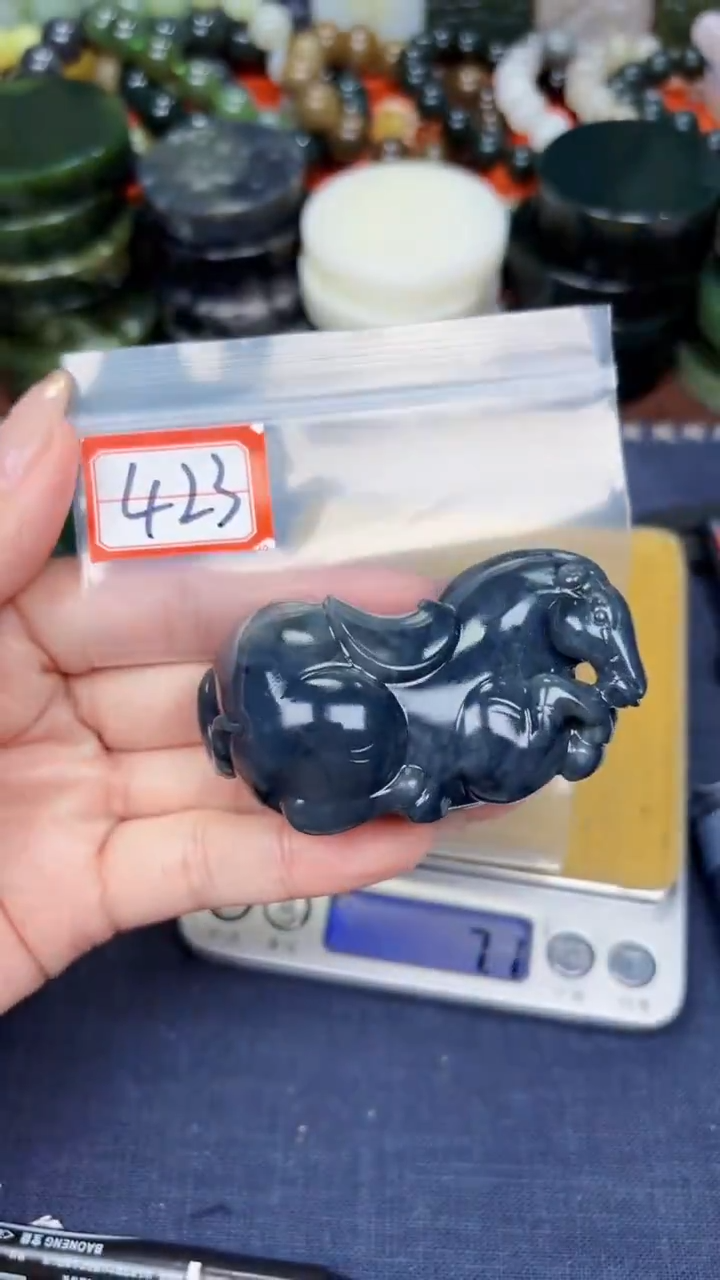 颈饰未镶嵌和田玉和田玉