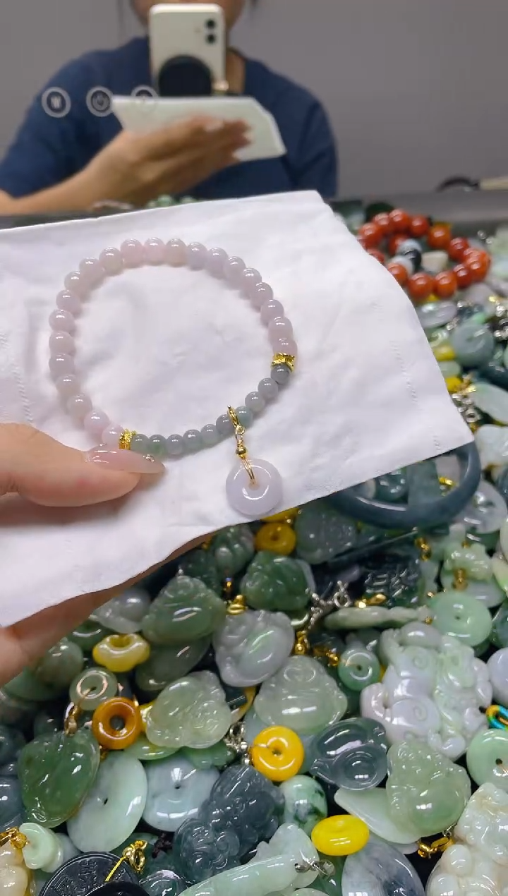 翡翠未镶嵌颈饰/E/翡翠A货,一件也是批发价