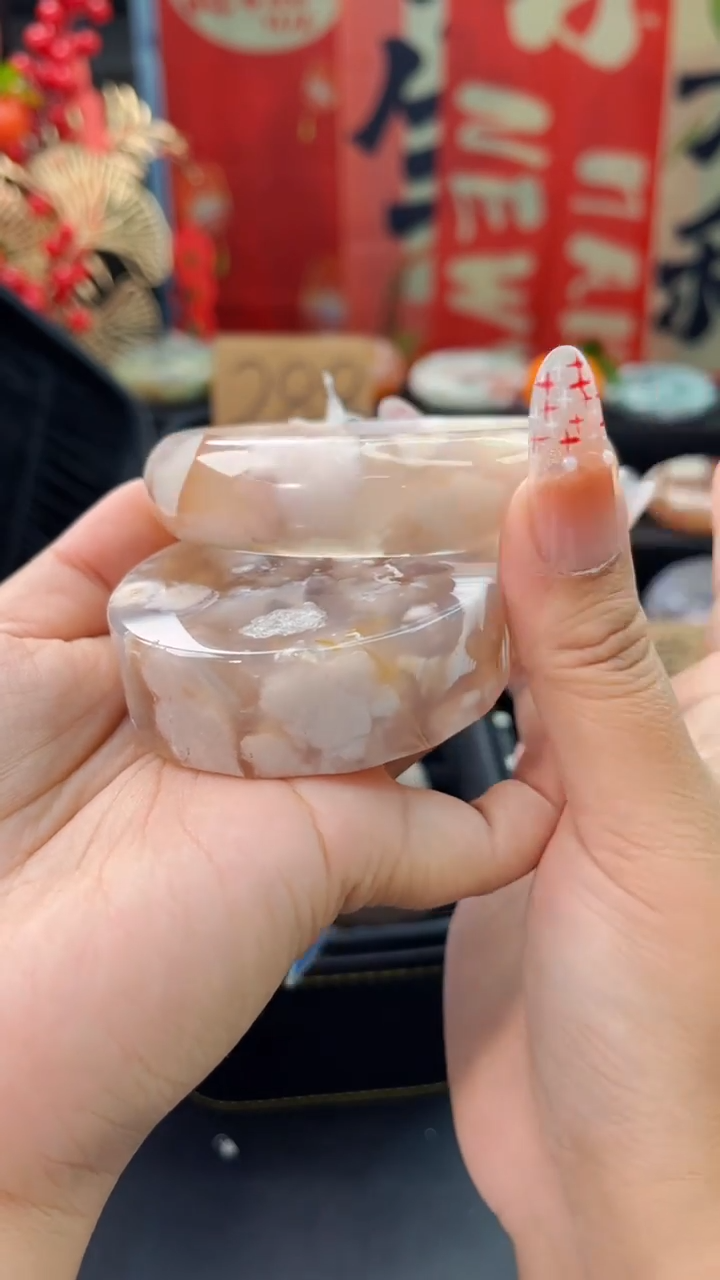 【闪购商品】石英质玉手镯未镶嵌赠送镯心（63圈口