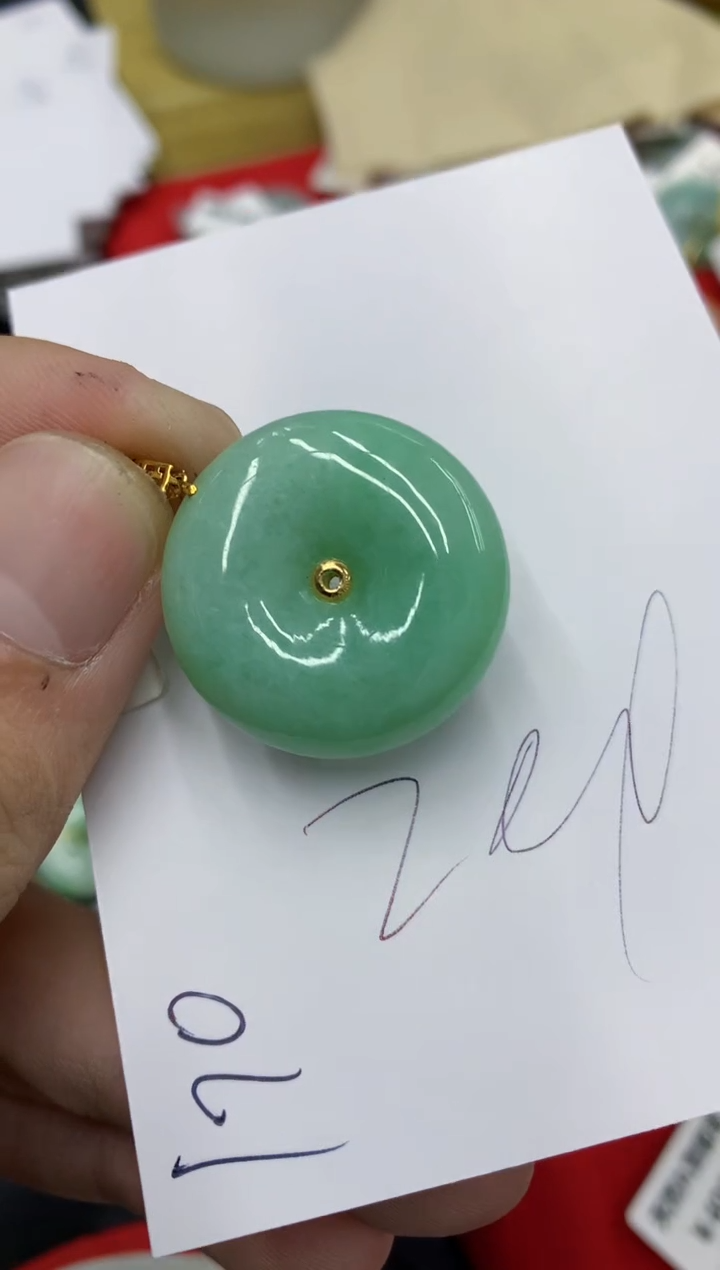 【闪购商品】翡翠颈饰18K金镶嵌号链接1111111111