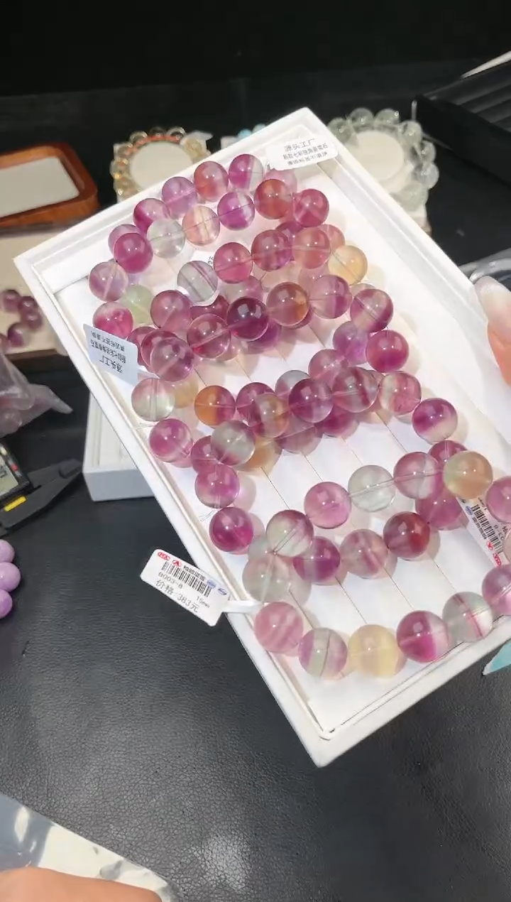 【闪购商品】手链未镶嵌萤石多样性发一彩萤石15mm