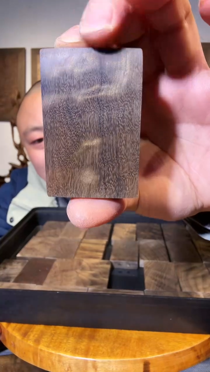 【闪购商品】金丝楠8776897987986896986