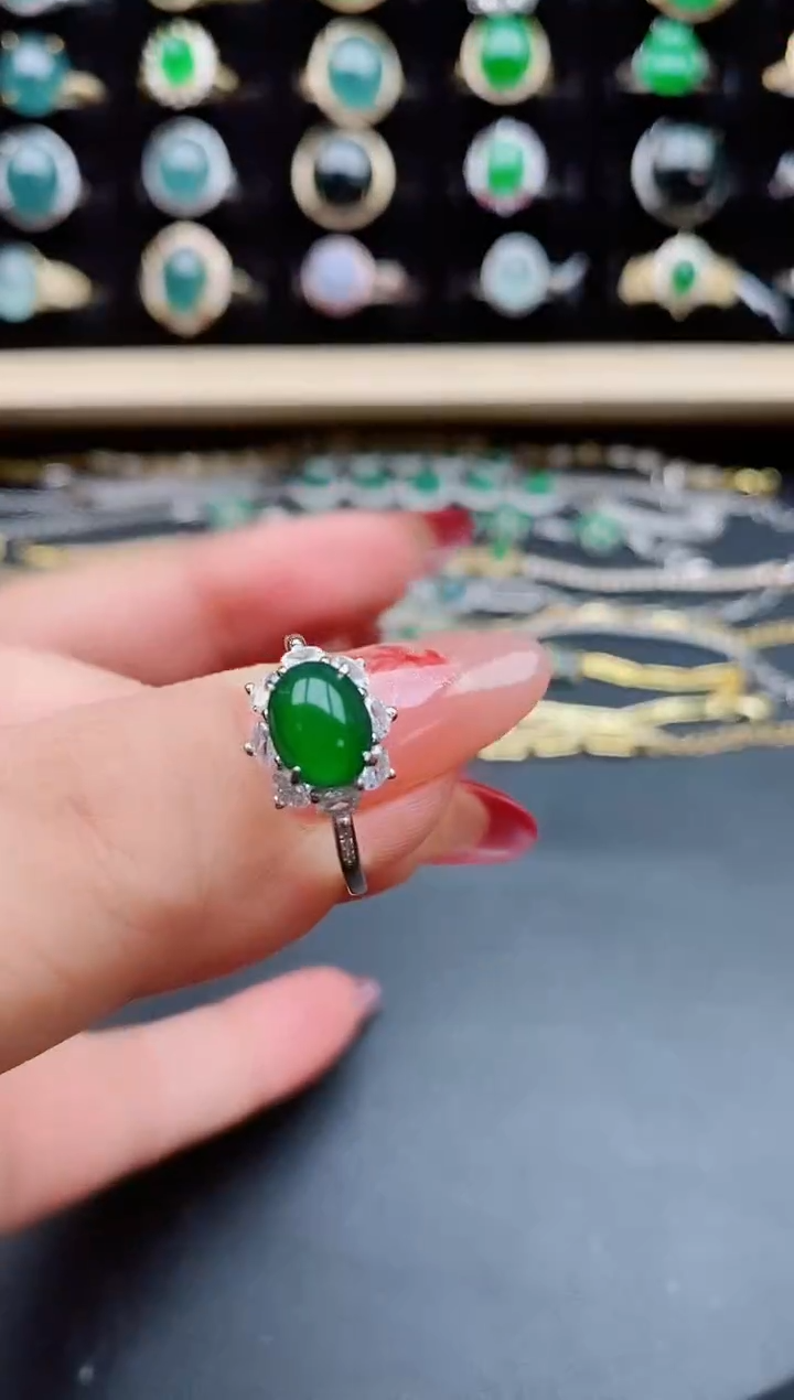 【闪购商品】翡翠戒指银S925镶嵌080085
