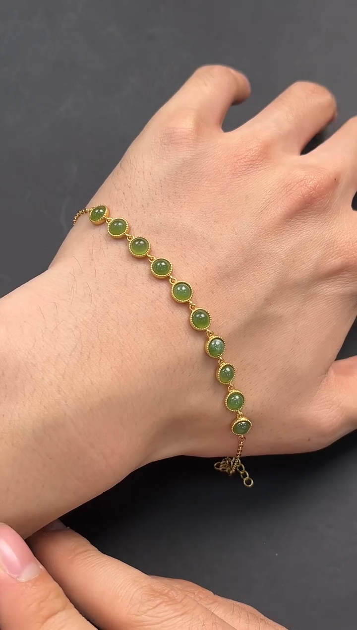 未镶嵌手串和田玉陈**爸俄碧手链微色差