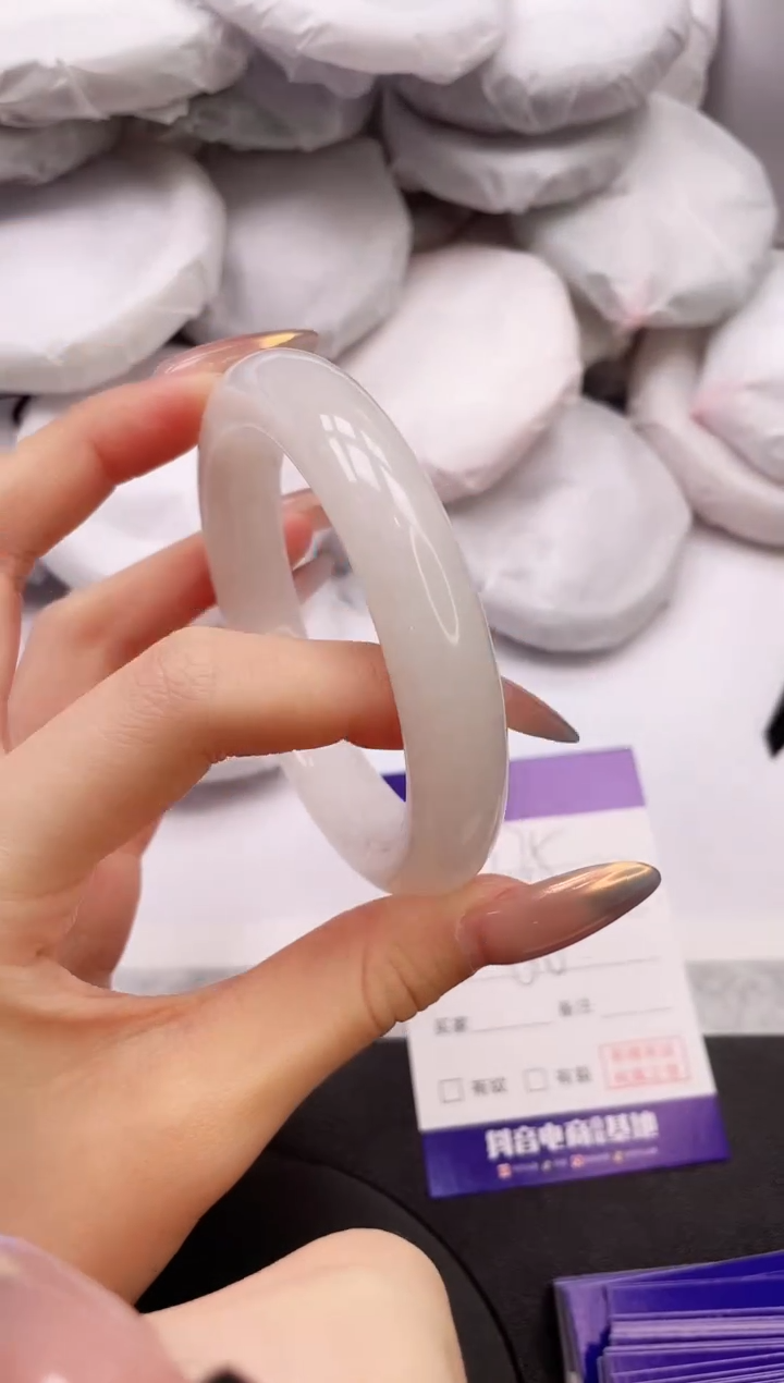 【闪购商品】和田玉手镯未镶嵌3K175-60