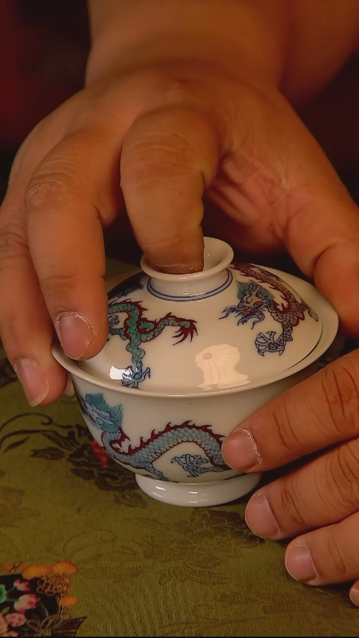 杯手工手绘杯杯很美丽