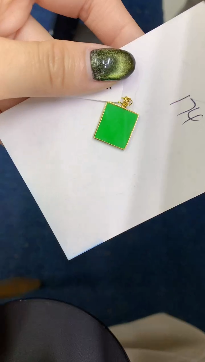 【闪购商品】翡翠颈饰18K金镶嵌000000000