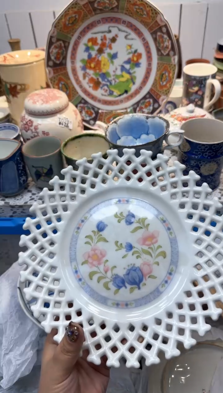 【闪购商品】205回流瓷器，默认微瑕，18包邮