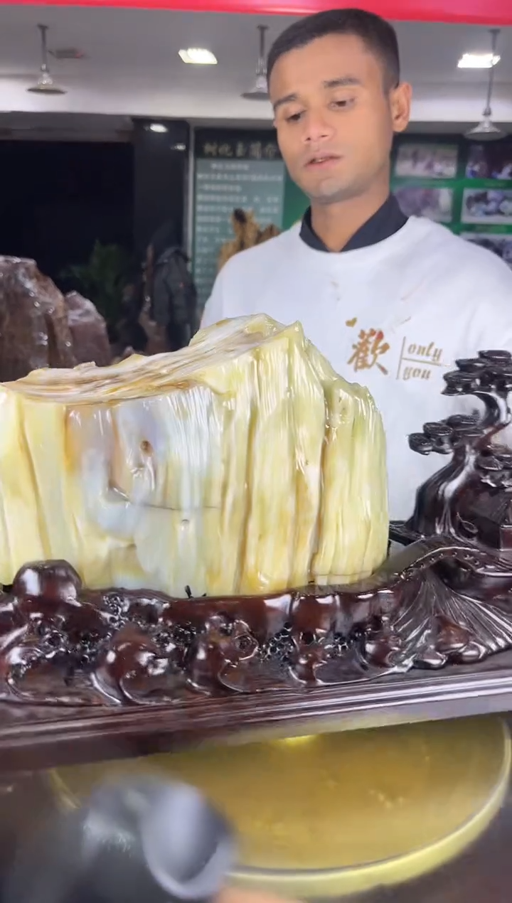 未镶嵌珠宝奇石硅化玉缅甸天然树化玉精品居家摆件