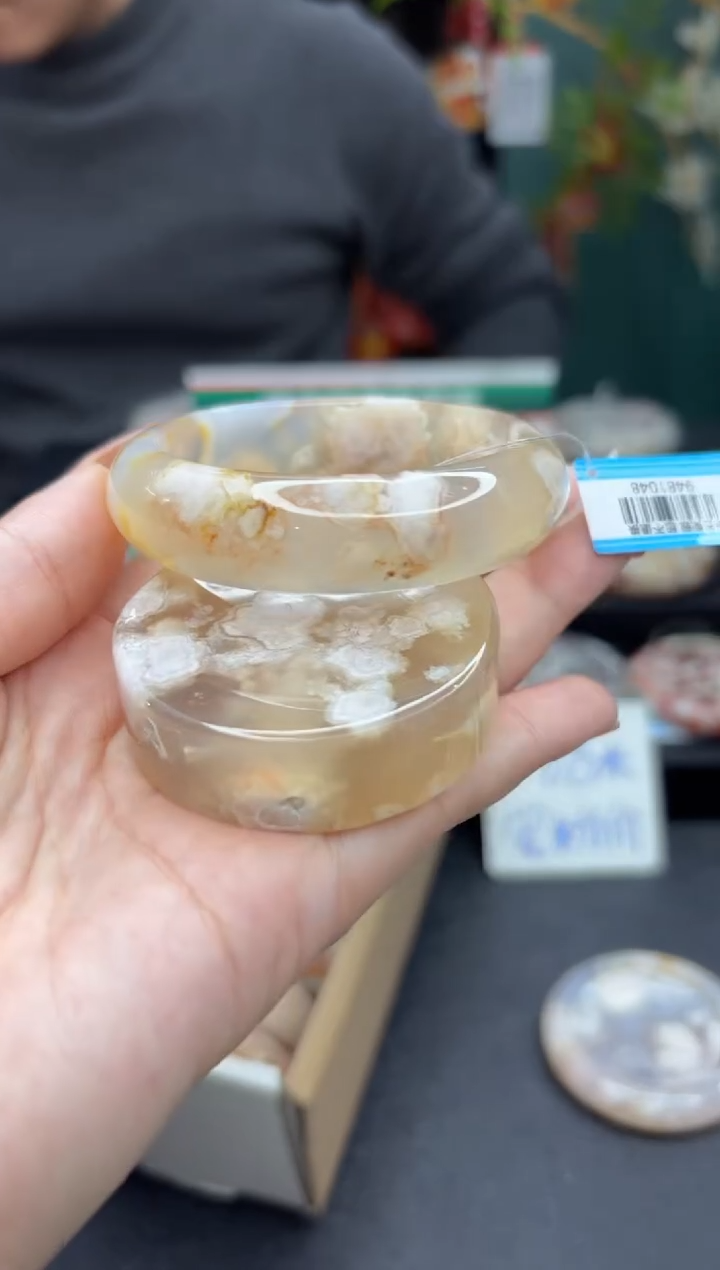 【闪购商品】石英质玉手镯未镶嵌725（54圈赠送镯心）