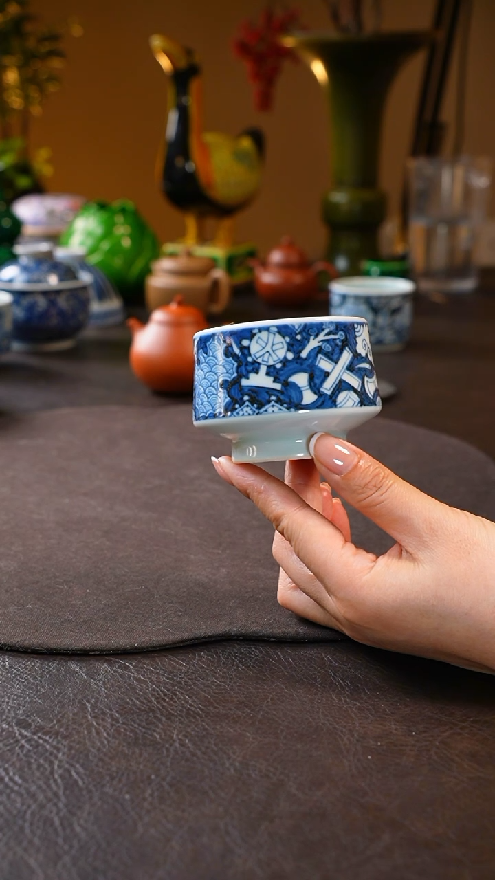 【闪购商品】元风蓝底杂宝马蹄杯