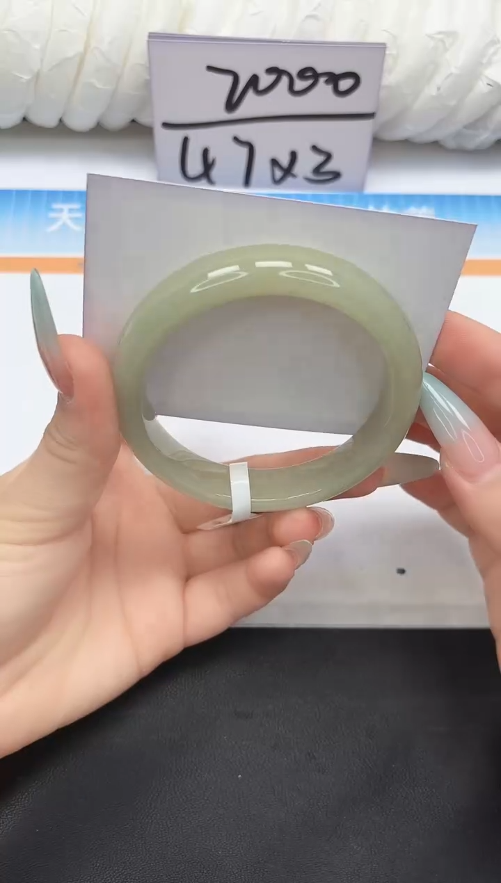 未镶嵌手镯石英质玉56-55