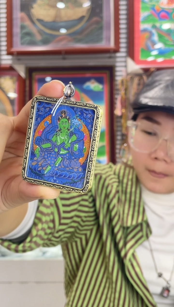 吊坠纯手绘唐卡（非质量问题 不退不换） 绿妈妈  带绳子