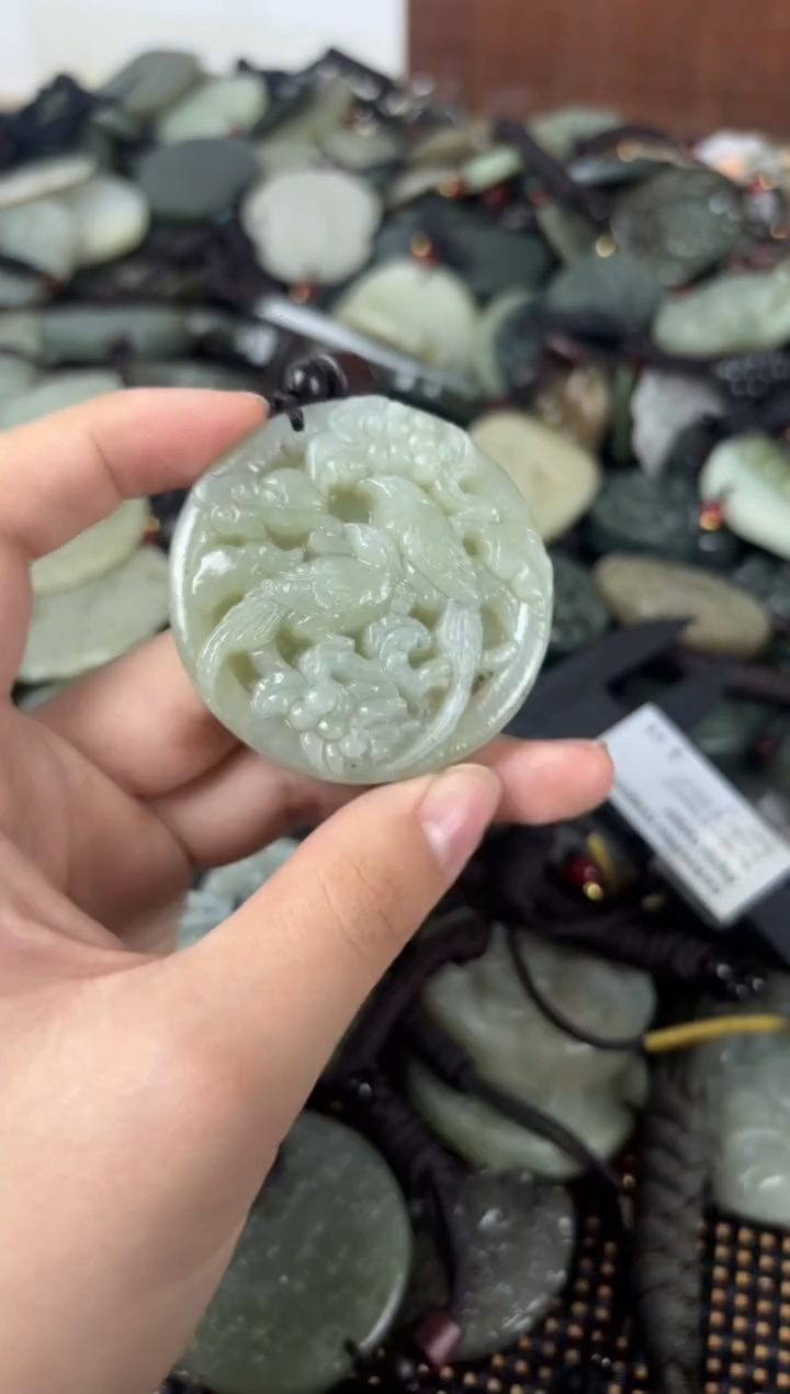 【闪购商品】和田玉颈饰未镶嵌1