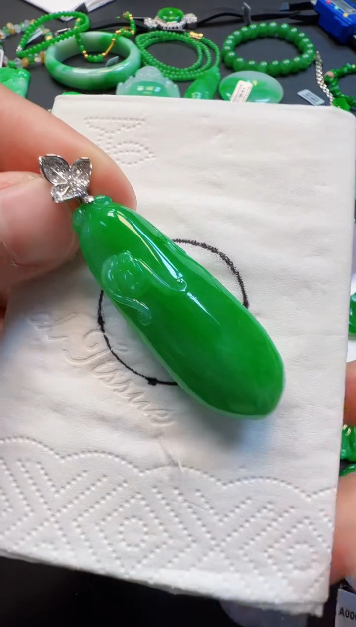 【闪购商品】定制翡翠18K金镶嵌19800元