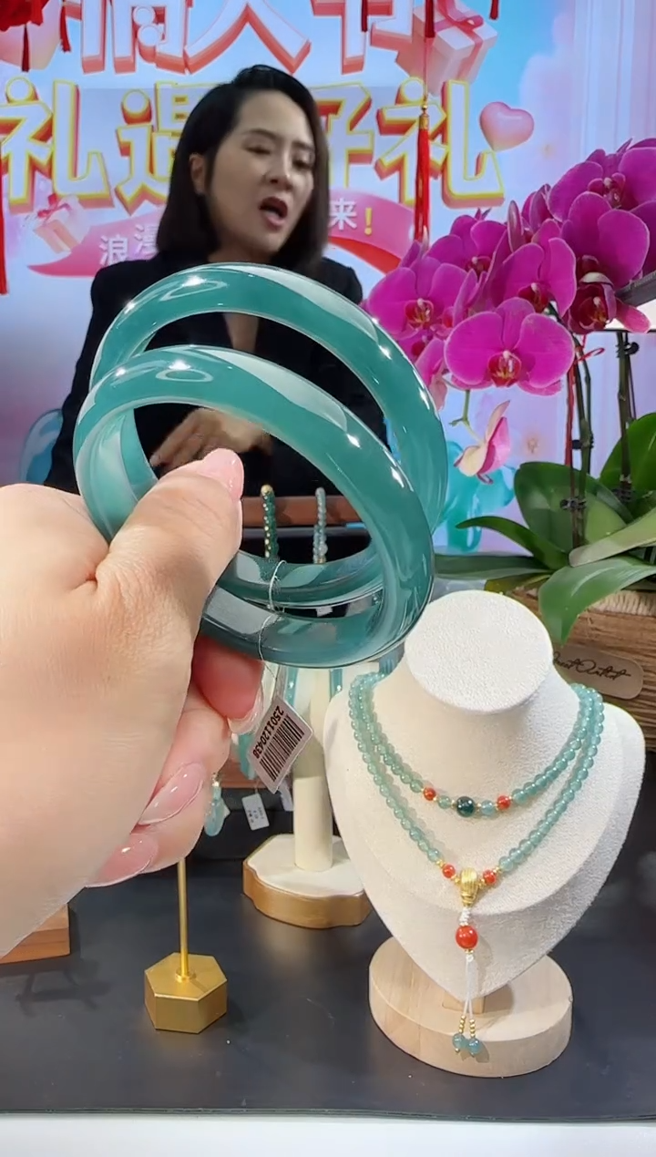 【闪购商品】翡翠手镯未镶嵌圈口可选多样性发一
