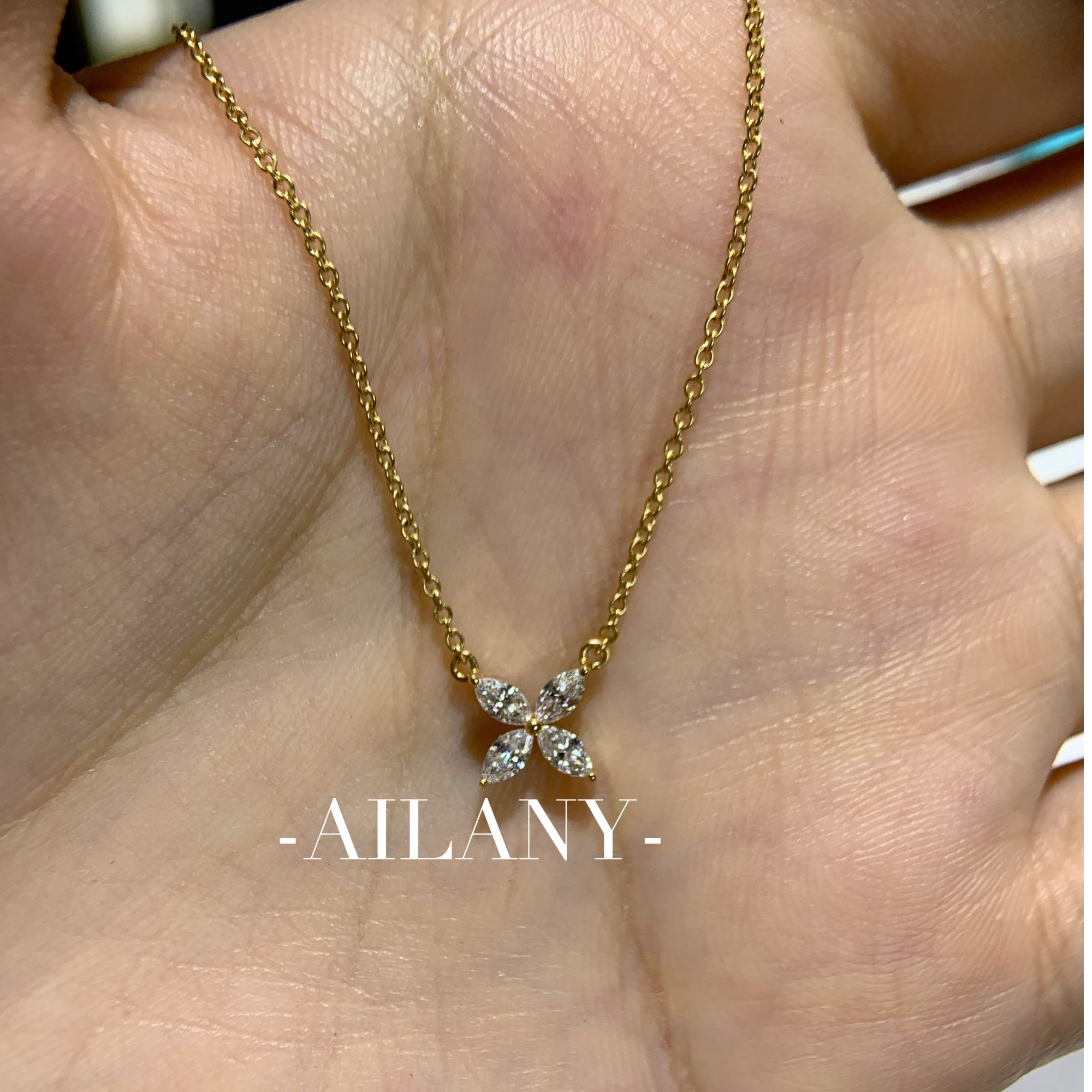 【合成/培育】现货成品直播间同价 爱拉尼18K金小马眼四叶草项链