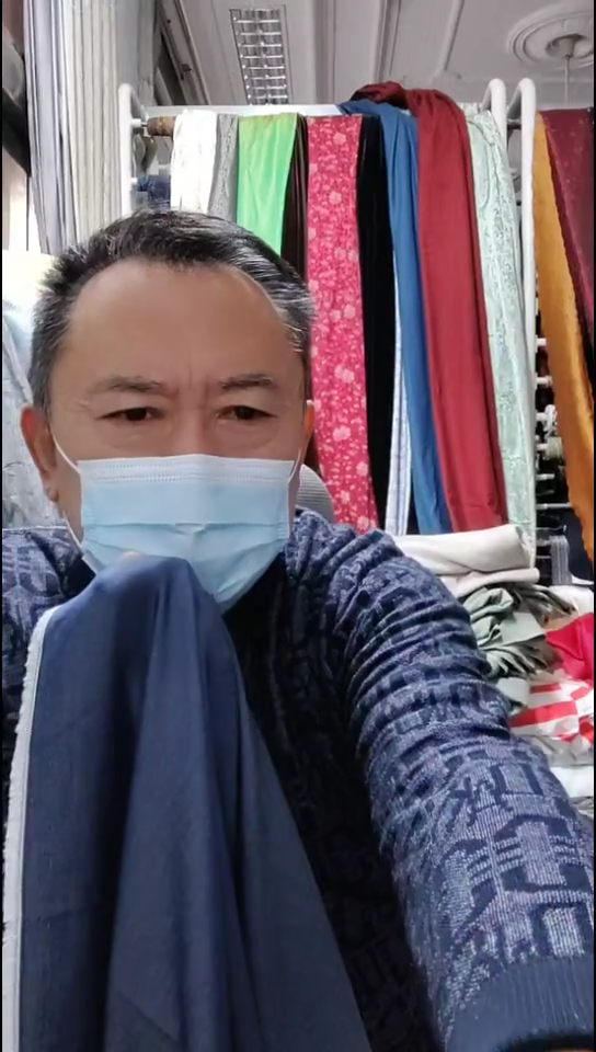 蓝色薄款牛仔布料