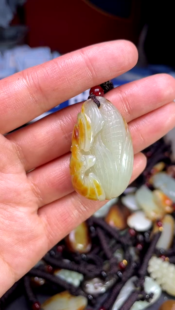 【闪购商品】和田玉颈饰未镶嵌3123