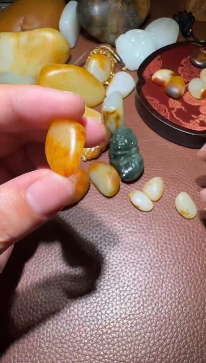 未镶嵌和田玉挂件G*和田玉