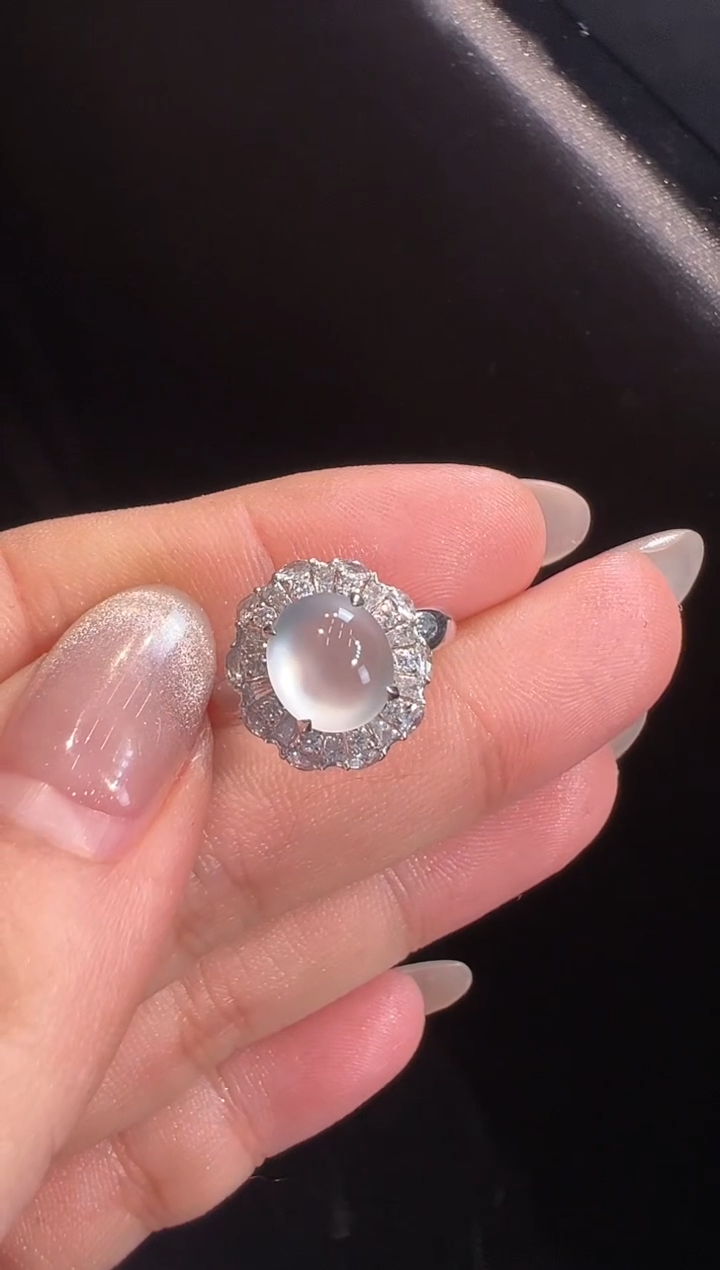 【闪购商品】翡翠戒指18K金镶嵌戒指