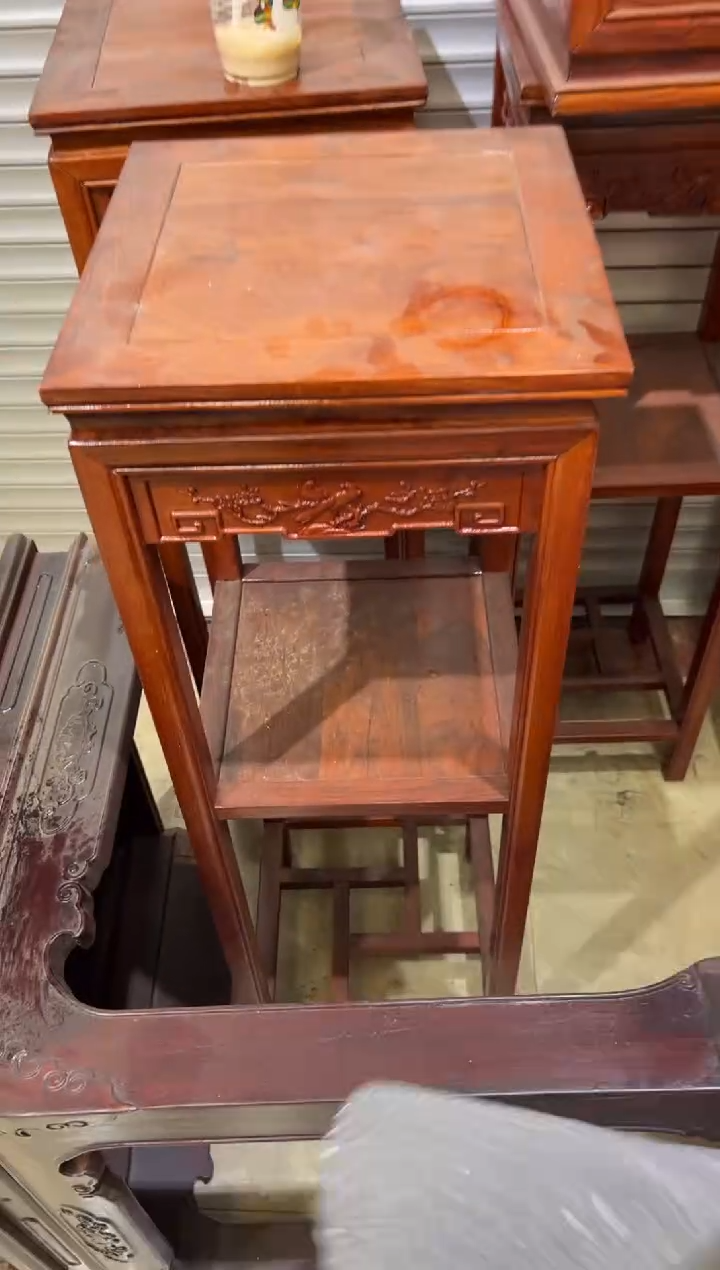 花梨木类书架在****人瑕疵1米花架