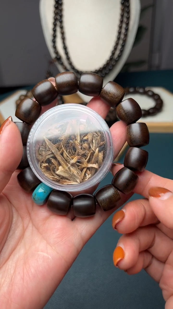 沉香沉香碎屑14mm越南芽庄白奇楠沉水