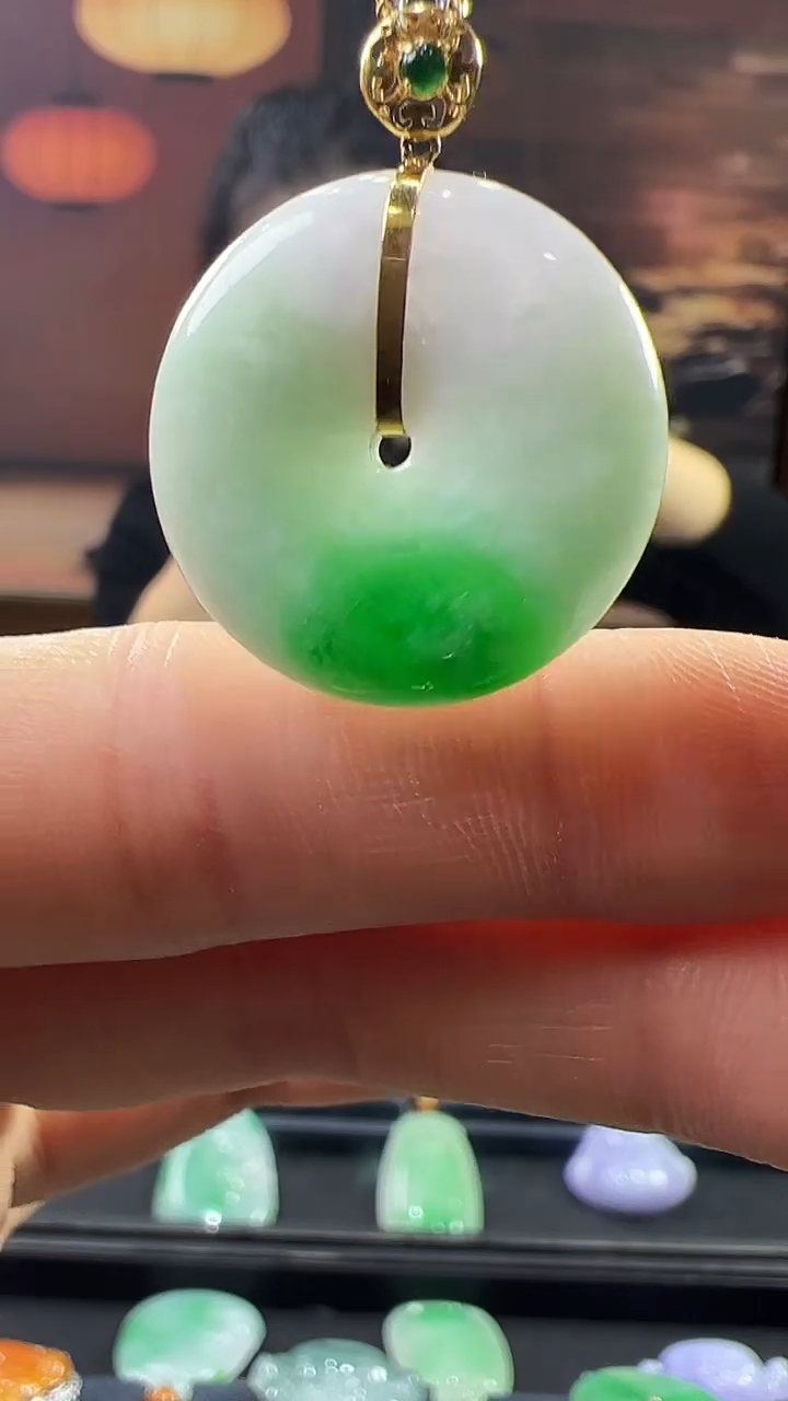 18K金镶嵌挂件翡翠平安扣 不含链