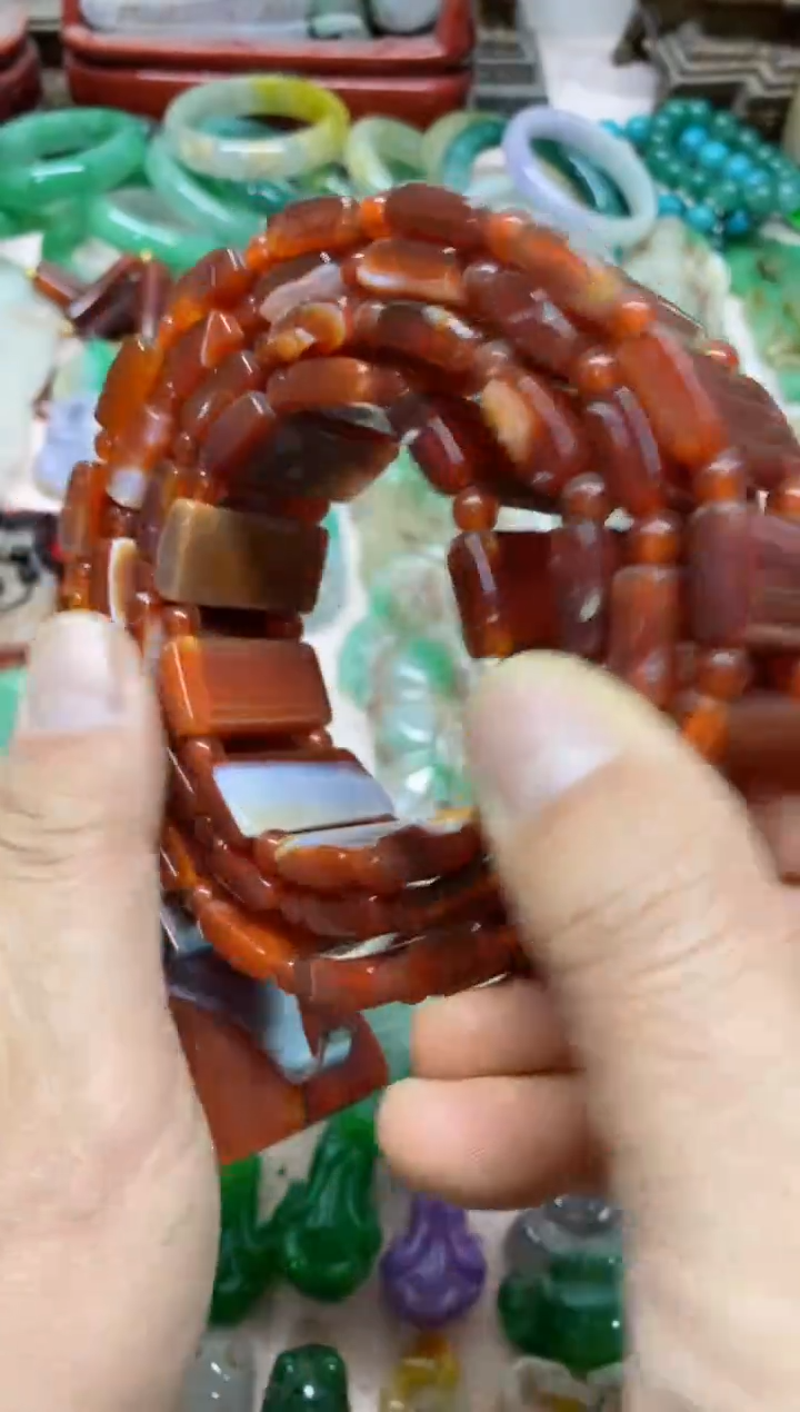 【闪购商品】35直播间的实时画面