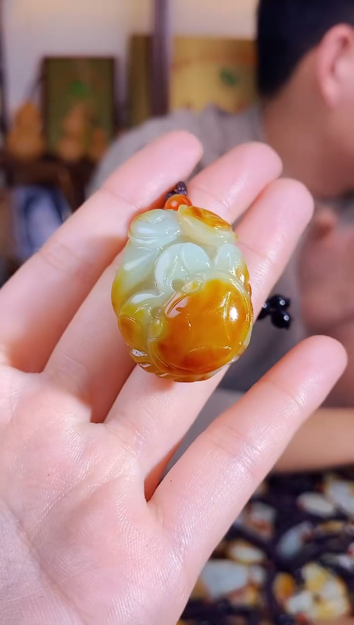 【闪购商品】和田玉颈饰未镶嵌1