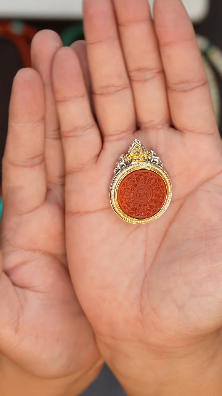 【闪购商品】南红玛瑙吊坠银S925镶嵌南红吊坠