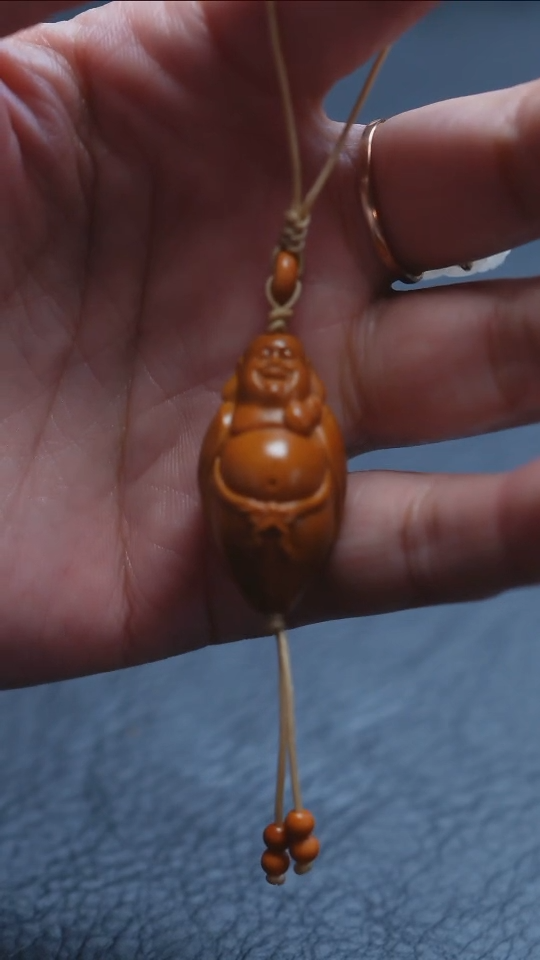 【闪购商品】橄榄核吊坠苏工橄榄核