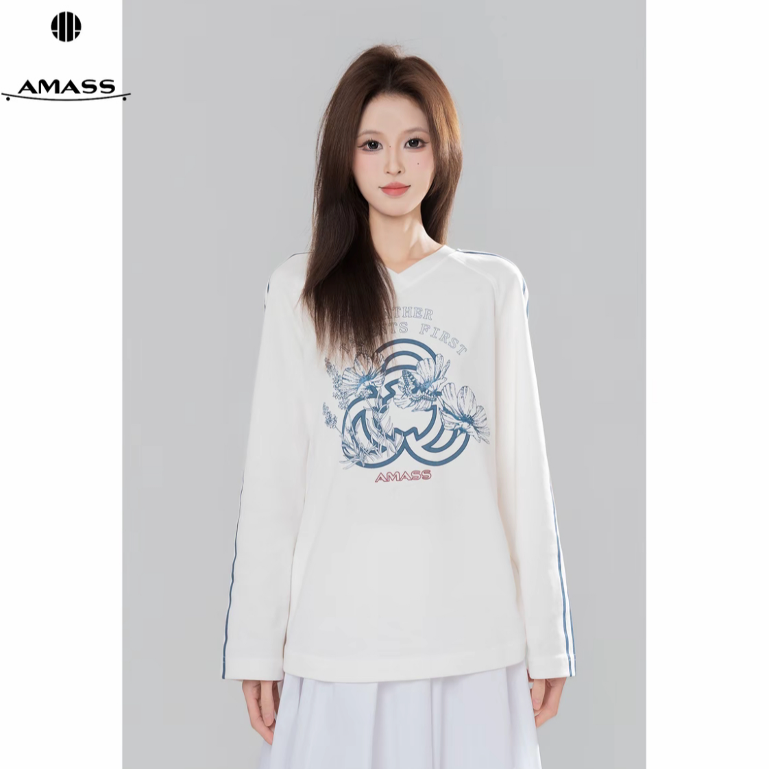 AMASS/阿玛施早秋新款时尚休舒适闲百搭松弛感V领长袖卫衣 530158